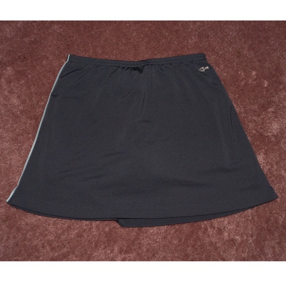 Dark gray and pale blue skort - Picture 3 of 6